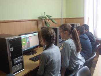 Hour of Code training for students of school 33 in Vinnytsia